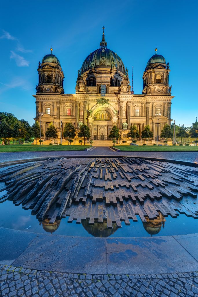 De Dom van Berlin voor zonsopgang